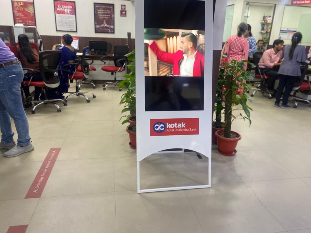 kotak bank1 1