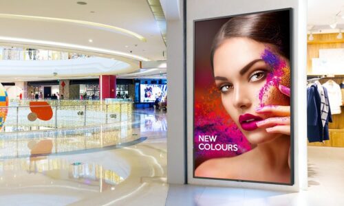 digital signage screens in malls