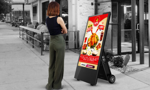 43 Inch Outdoor Battery Signage Kiosk